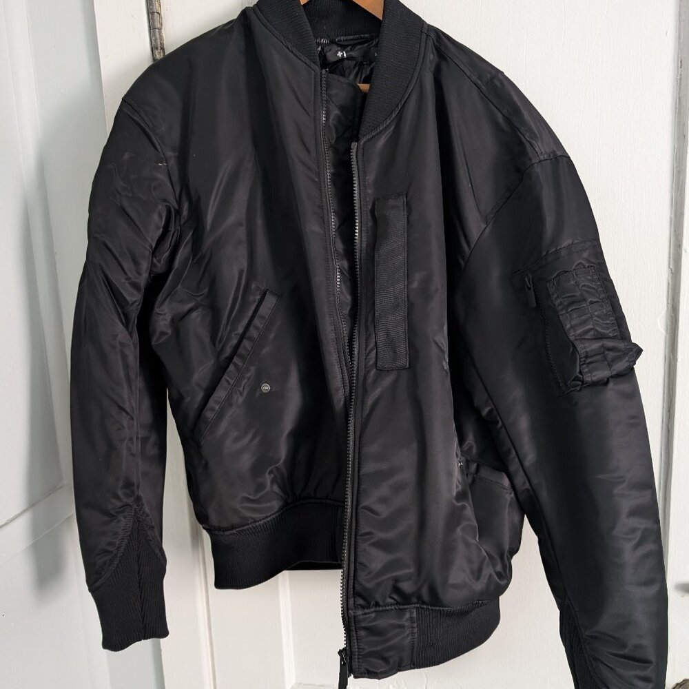 Uniqlo +J Jil Sander Black Nylon MA-1 Jacket Size Small